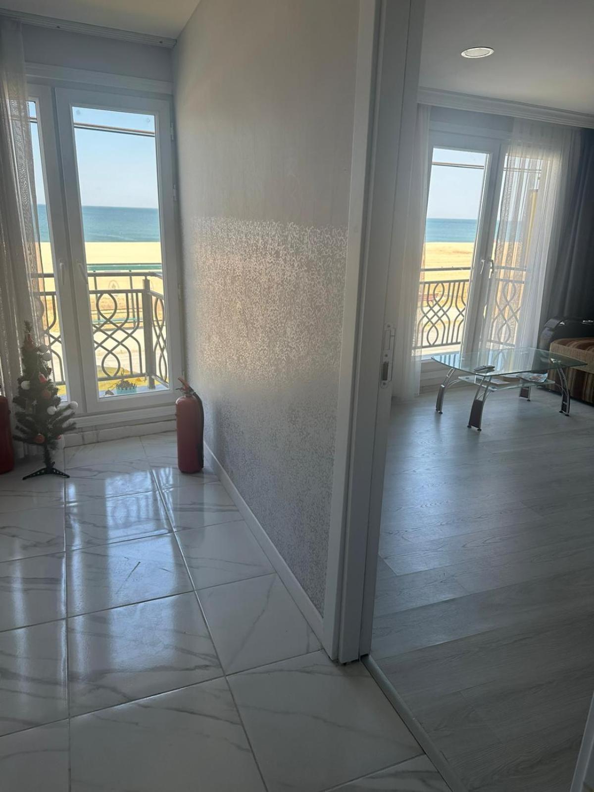 Holiday Beach Hotel Arnavutkoy Eksteriør billede