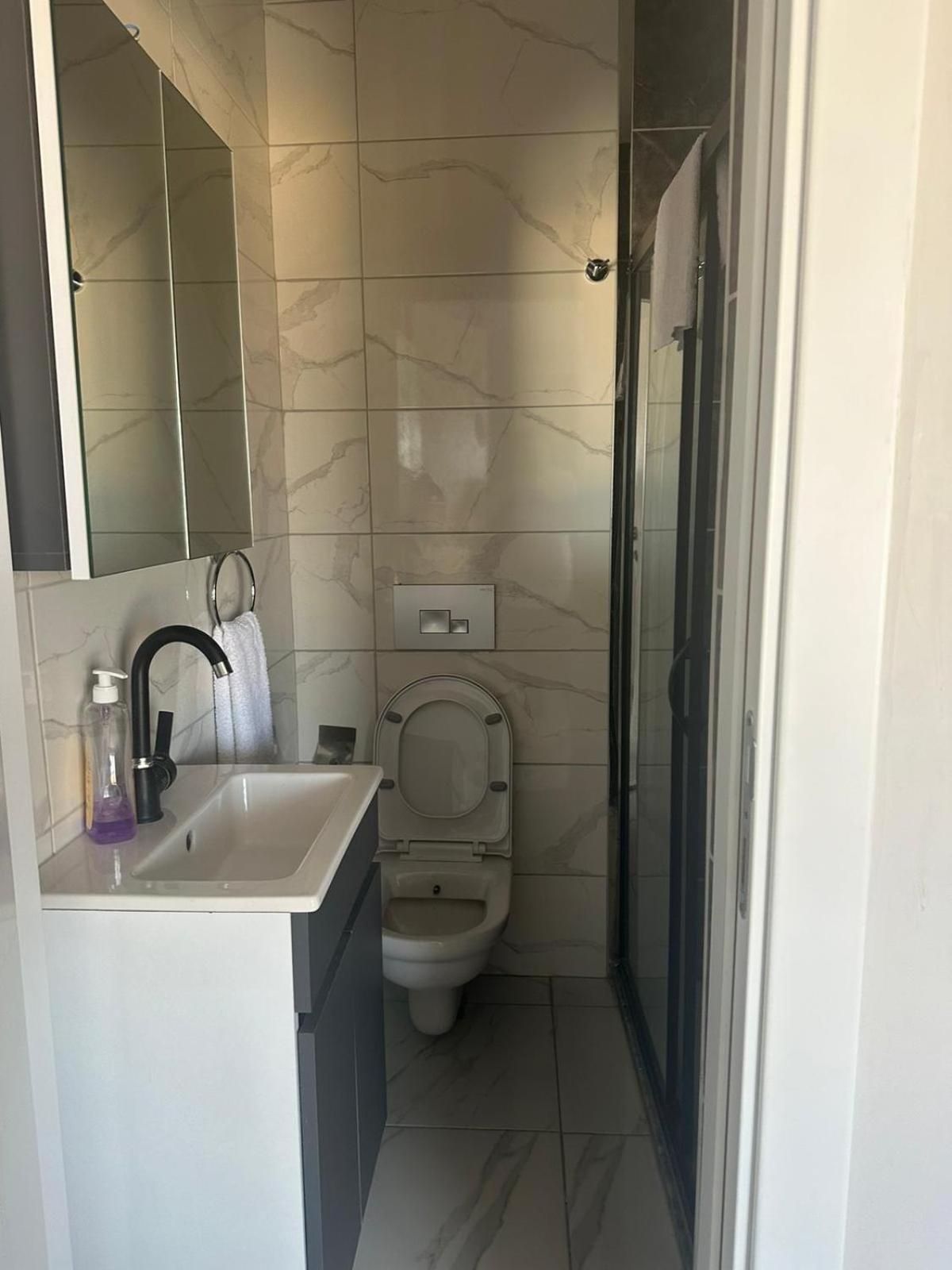 Holiday Beach Hotel Arnavutkoy Eksteriør billede