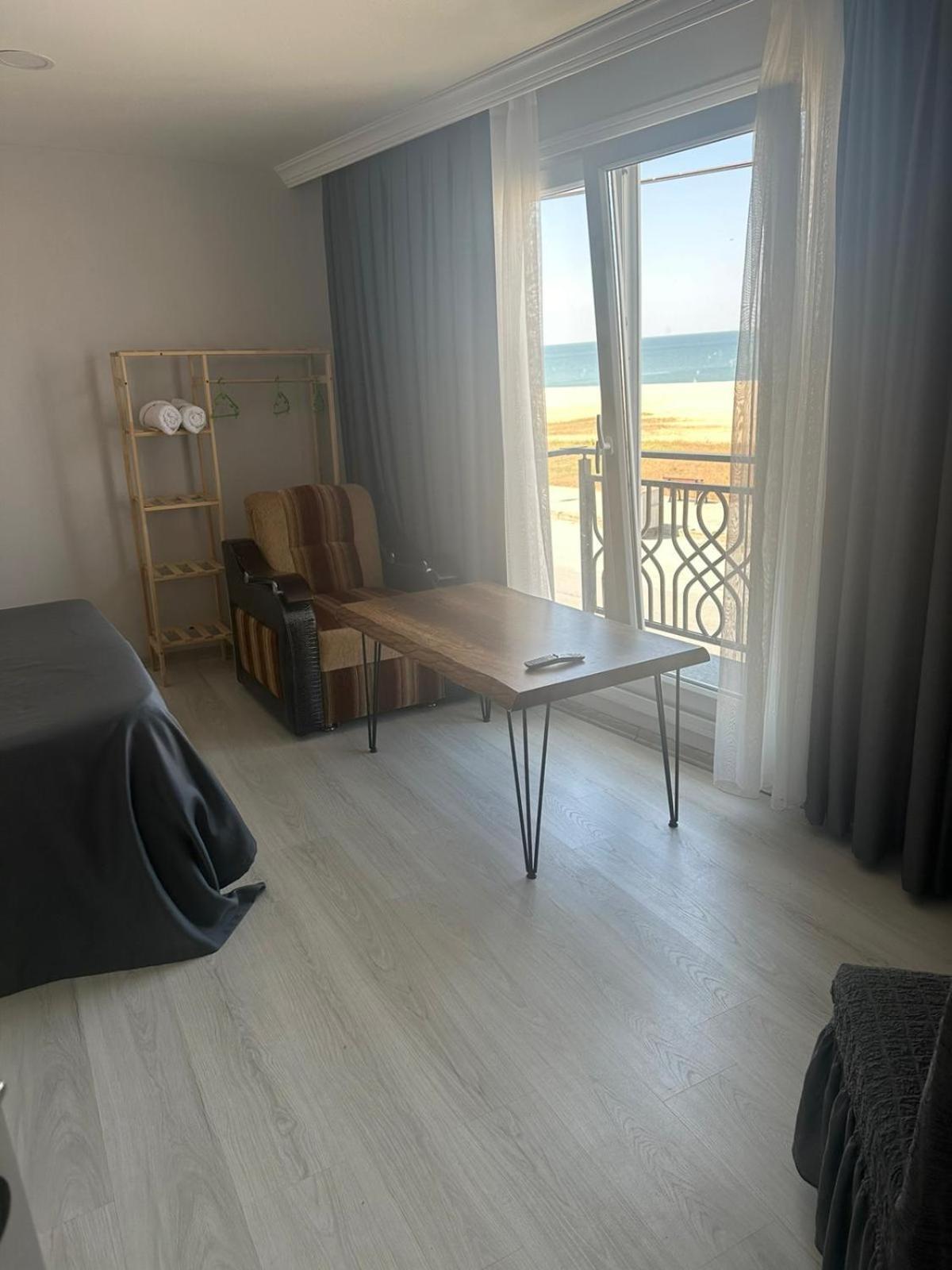 Holiday Beach Hotel Arnavutkoy Eksteriør billede